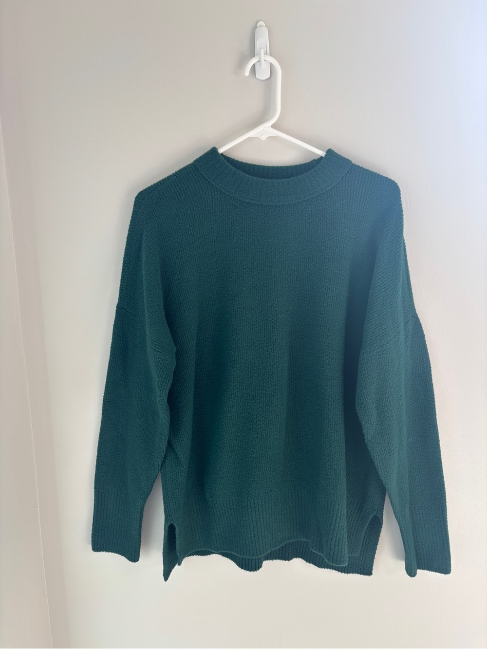 Abercrombie & Fitch Dark Green Women's Crewneck Sweater